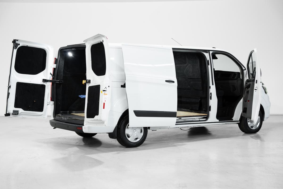 ford-transit-2022-diesel-1995cc