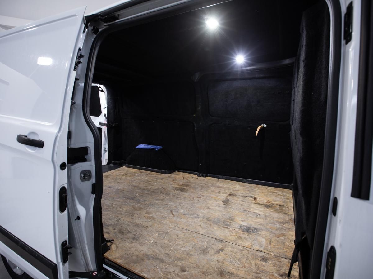ford-transit-2022-diesel-1995cc