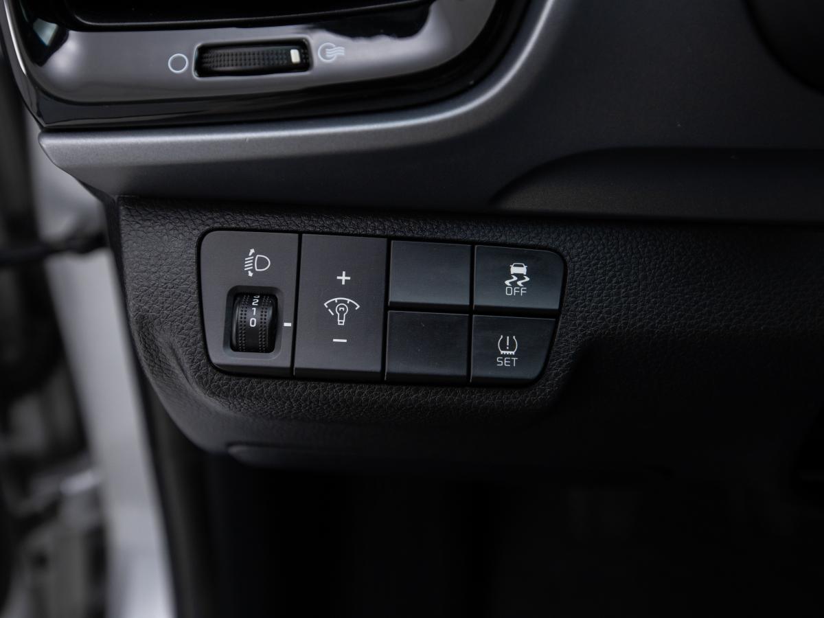 kia-stonic-2018-gasolina-998cc