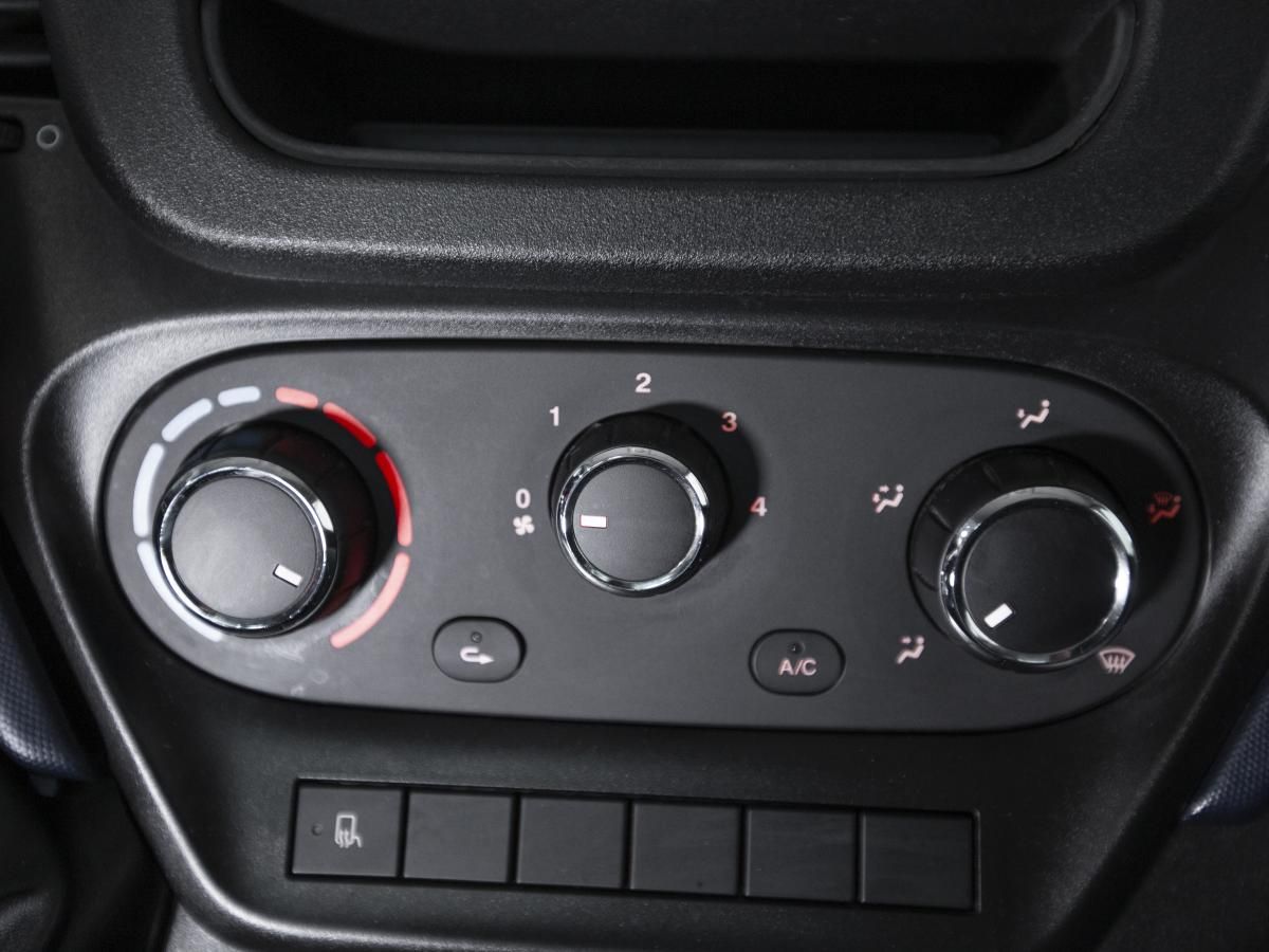 iveco-daily-2019-diesel-2998cc