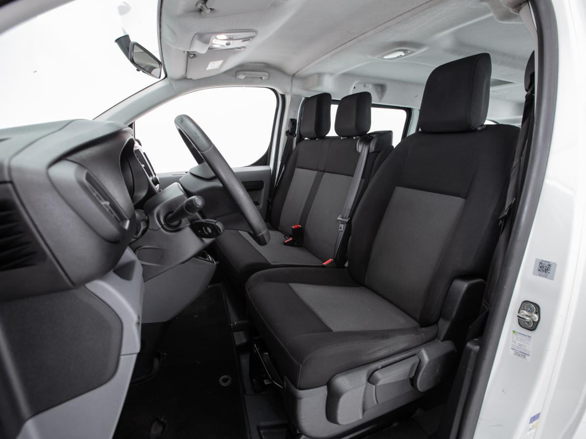 citroen-jumpy-2022-diesel-1499cc