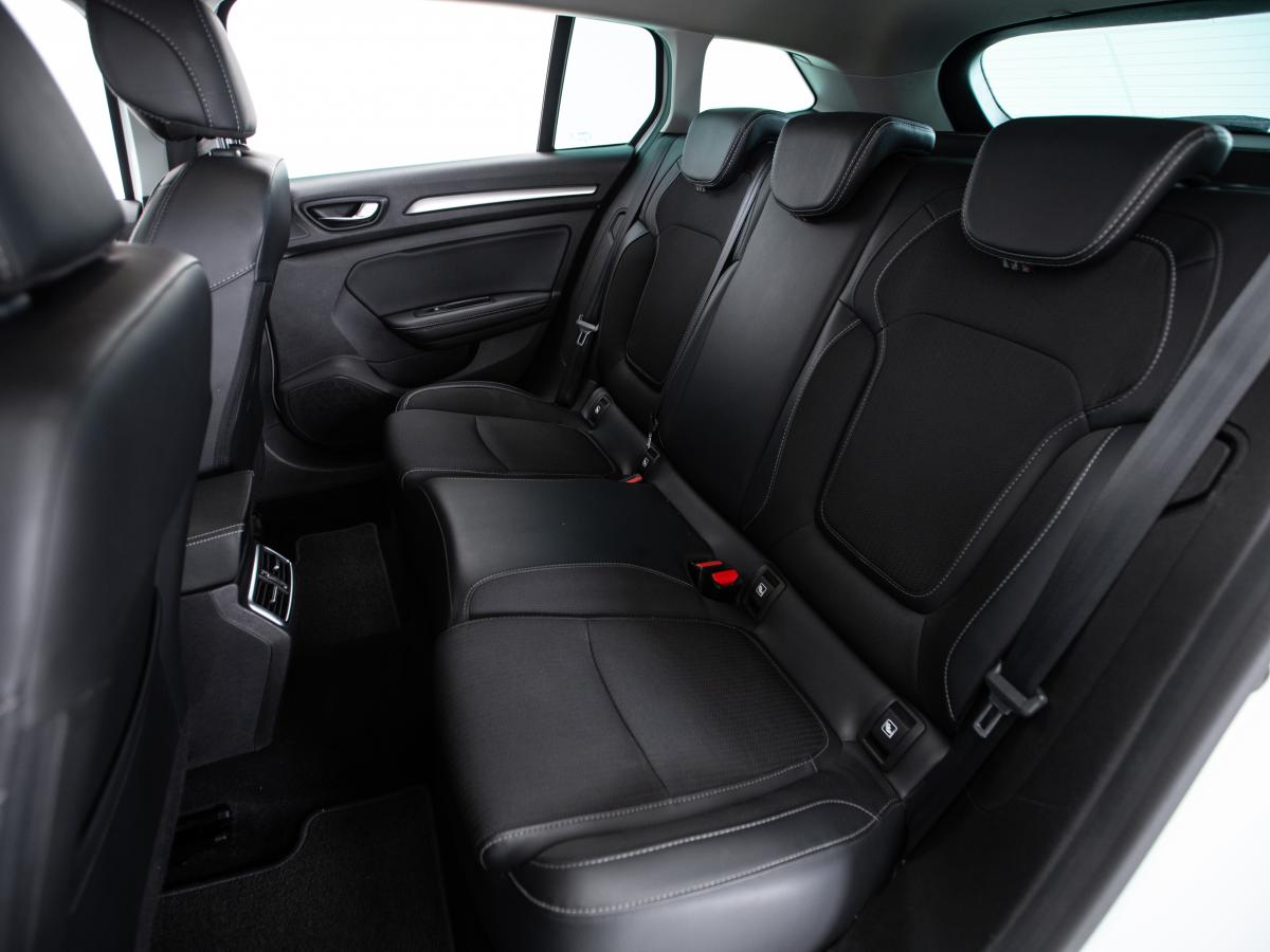 renault-megane-sport-tourer-2022-diesel-1461cc