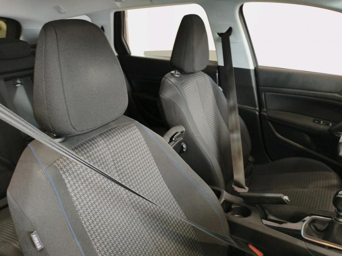 peugeot-308-sw-2021-diesel-1499cc