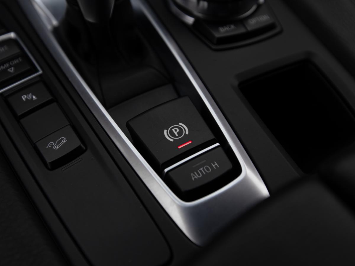 bmw-x6-2016-diesel-2993cc