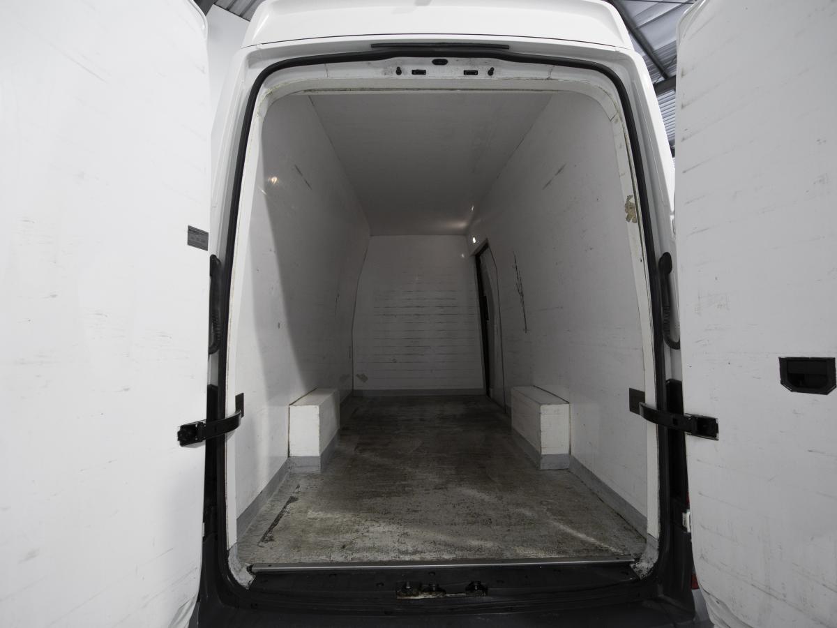volkswagen-crafter-2021-diesel-1968cc