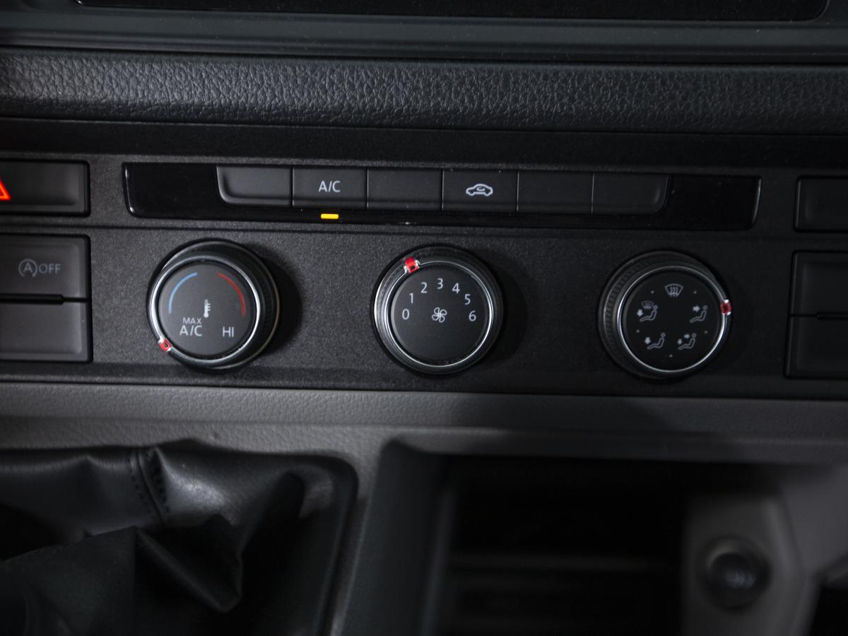 volkswagen-crafter-2021-diesel-1968cc