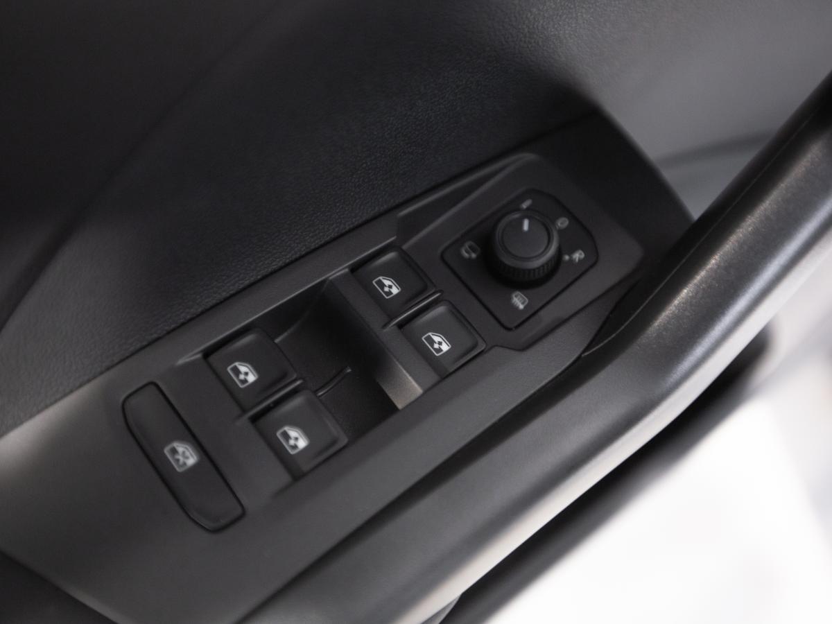 volkswagen-t-cross-2024-gasolina-999cc