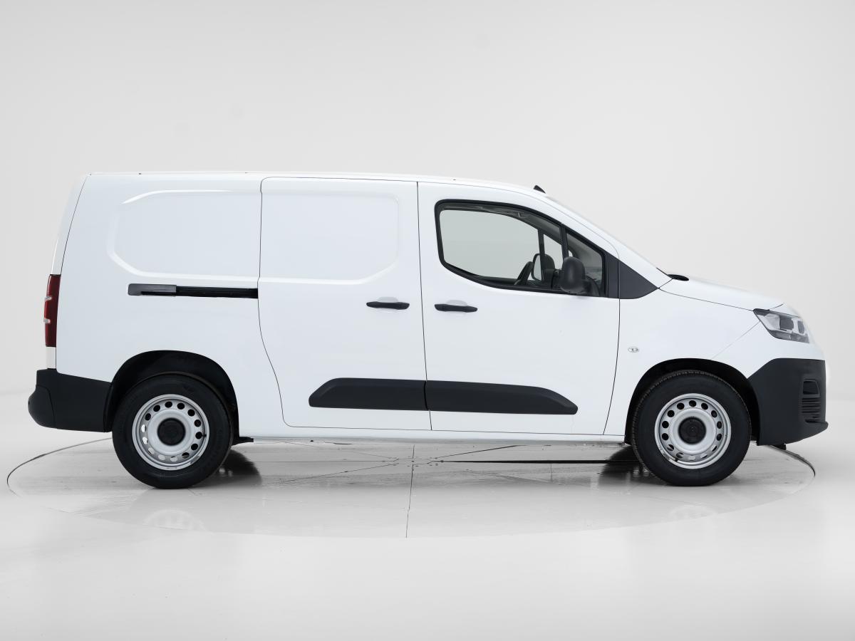 citroen-berlingo-2022-diesel-1499cc