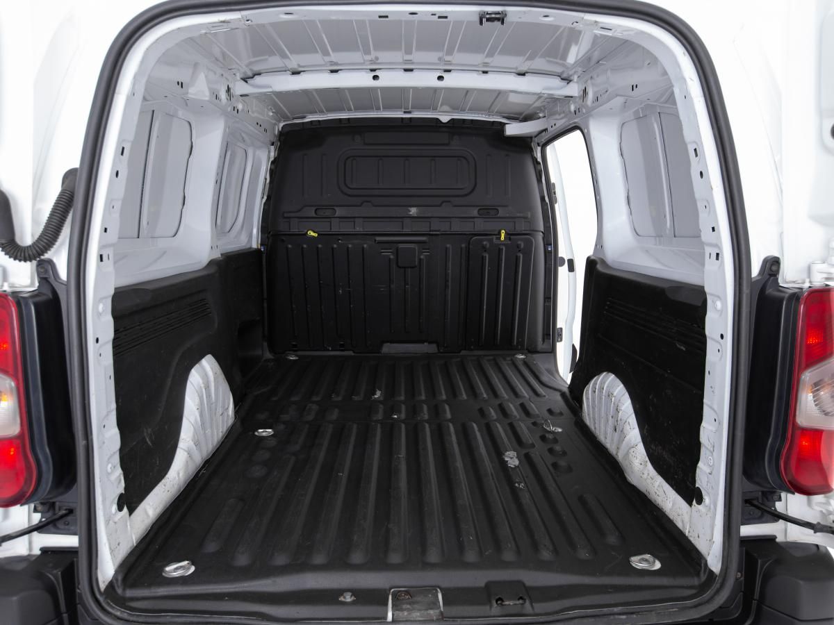 citroen-berlingo-2022-diesel-1499cc
