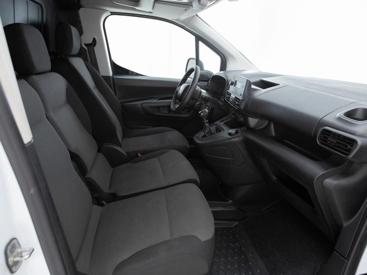 citroen-berlingo-2022-diesel-1499cc