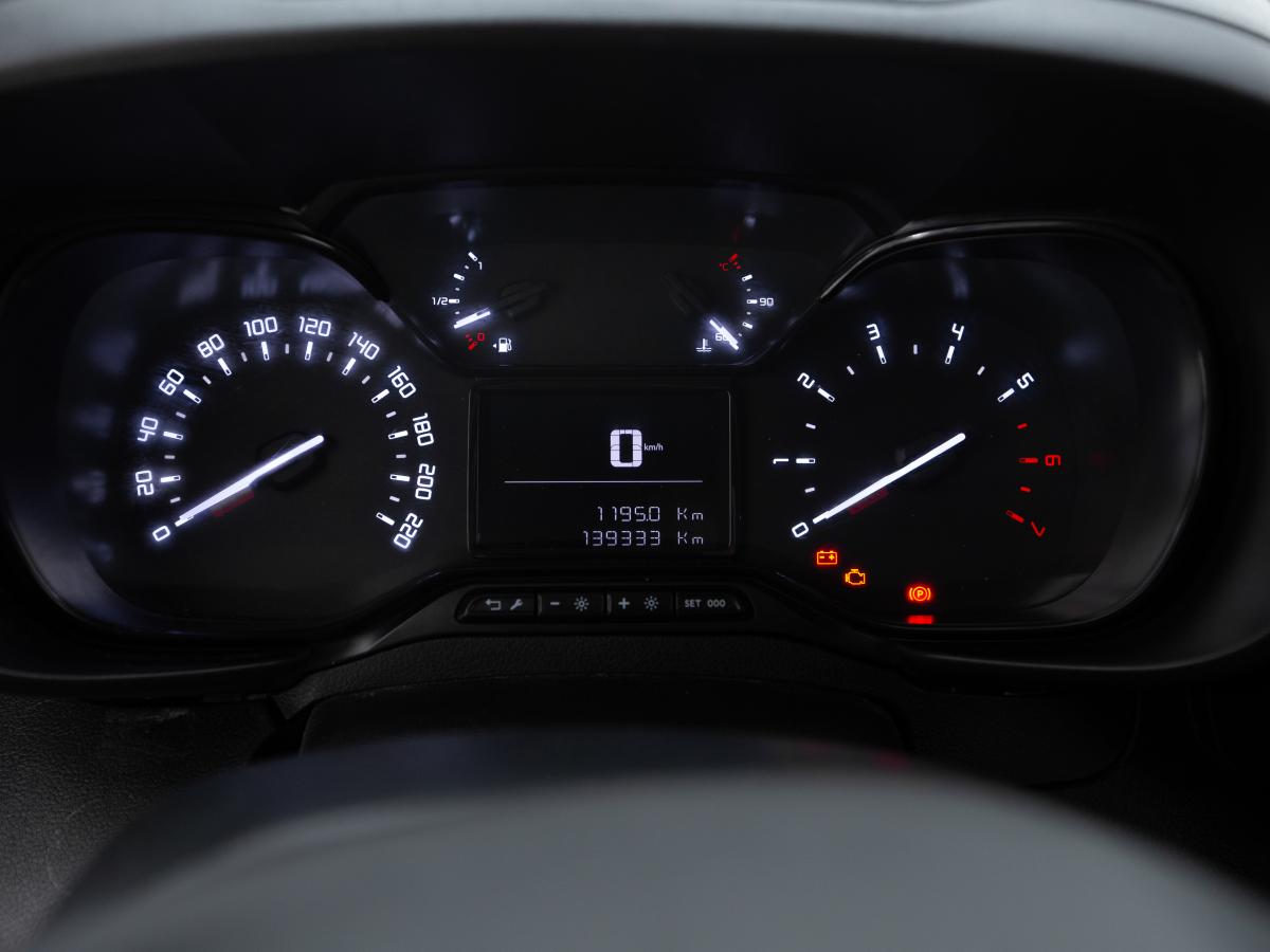 citroen-berlingo-2022-diesel-1499cc