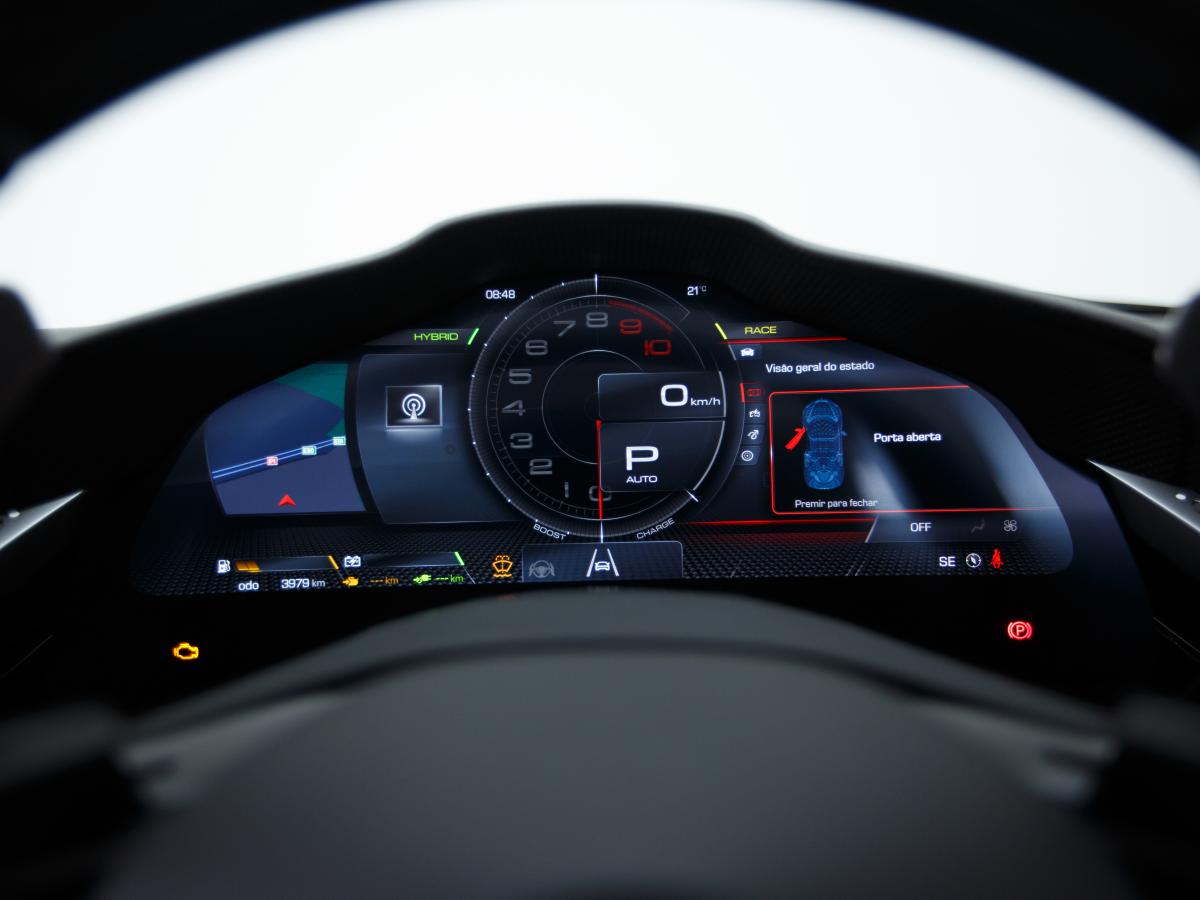 ferrari-sf90-2025-hibrido-a-gasolina-3990cc