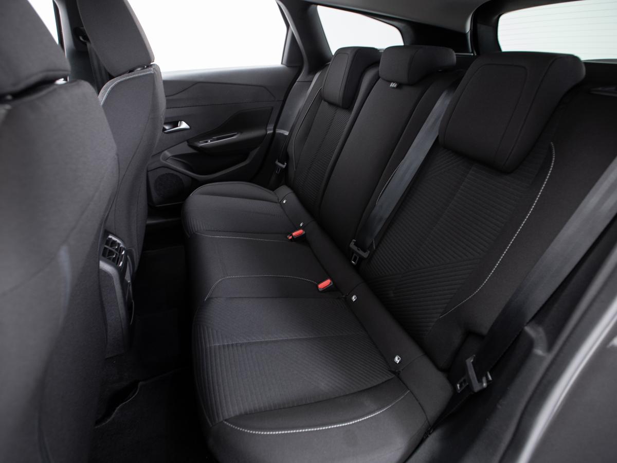 peugeot-308-2023-diesel-1499cc