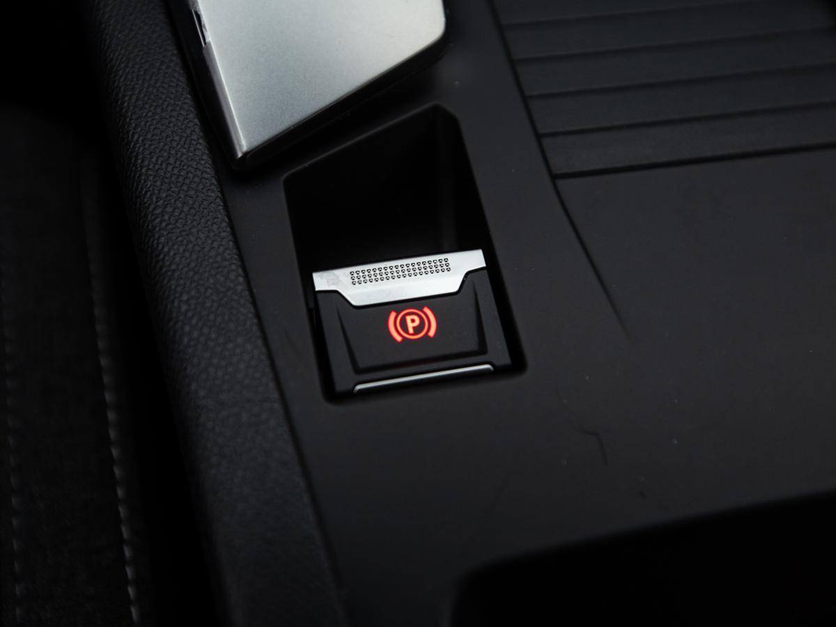 peugeot-308-2023-diesel-1499cc