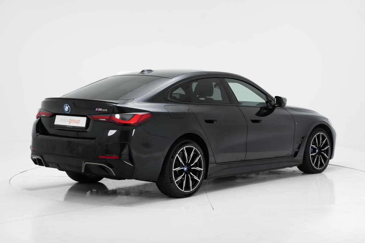 bmw-i4-2022-eletrico-0cc