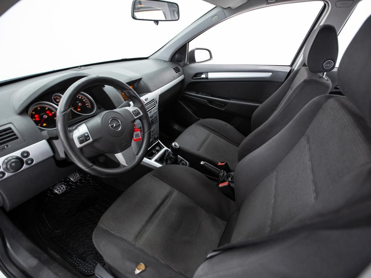 opel-astra-sport-tourer-2007-diesel-1686cc