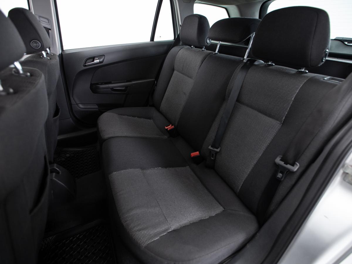 opel-astra-sport-tourer-2007-diesel-1686cc