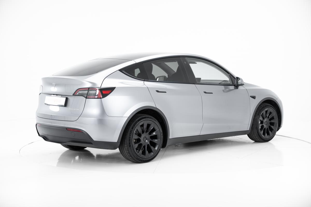 tesla-model-y-2023-eletrico-0cc