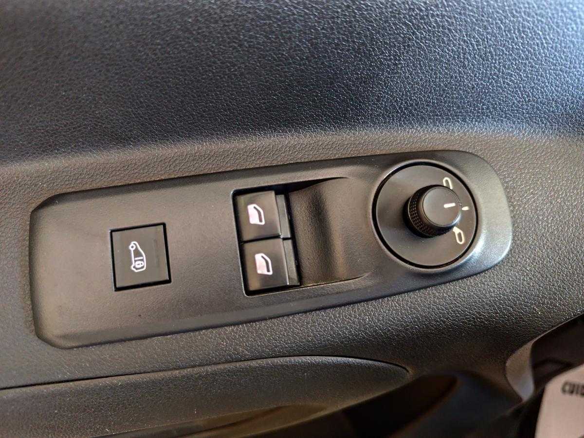 citroen-berlingo-2022-diesel-1499cc