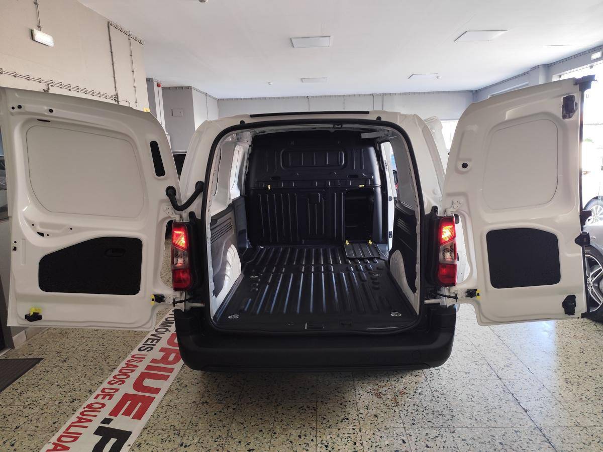 citroen-berlingo-2022-diesel-1499cc