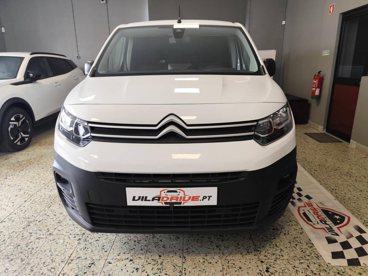 citroen-berlingo-2022-diesel-1499cc