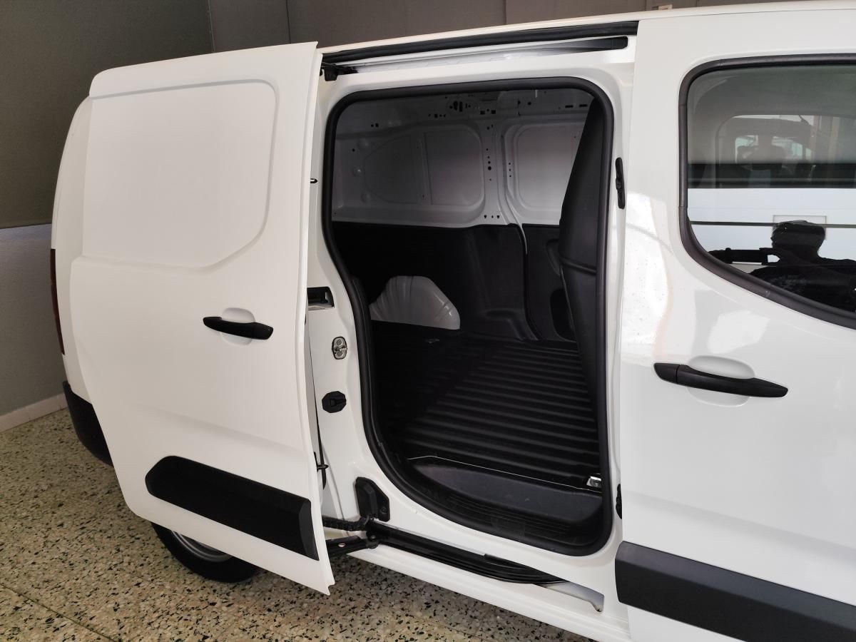 citroen-berlingo-2022-diesel-1499cc