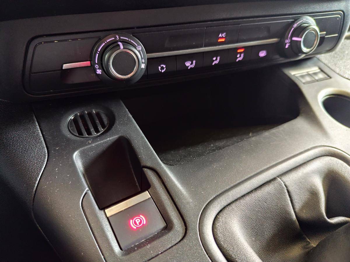 citroen-berlingo-2022-diesel-1499cc