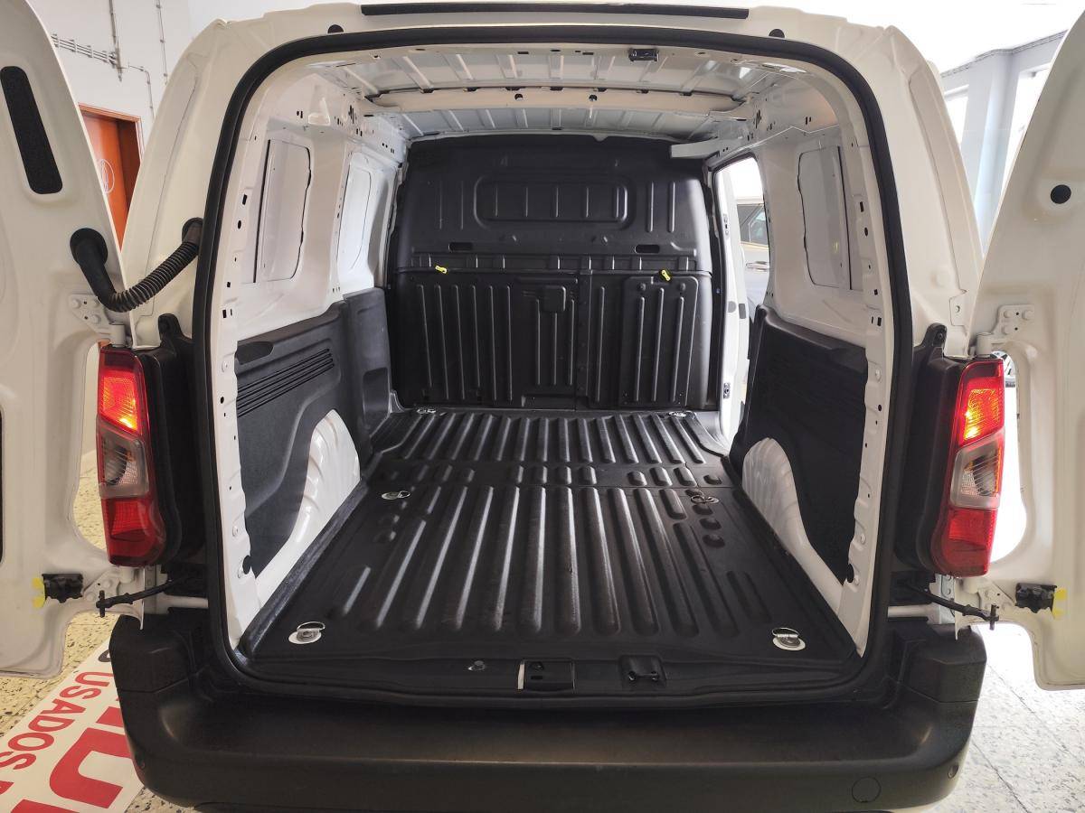 citroen-berlingo-2022-diesel-1499cc