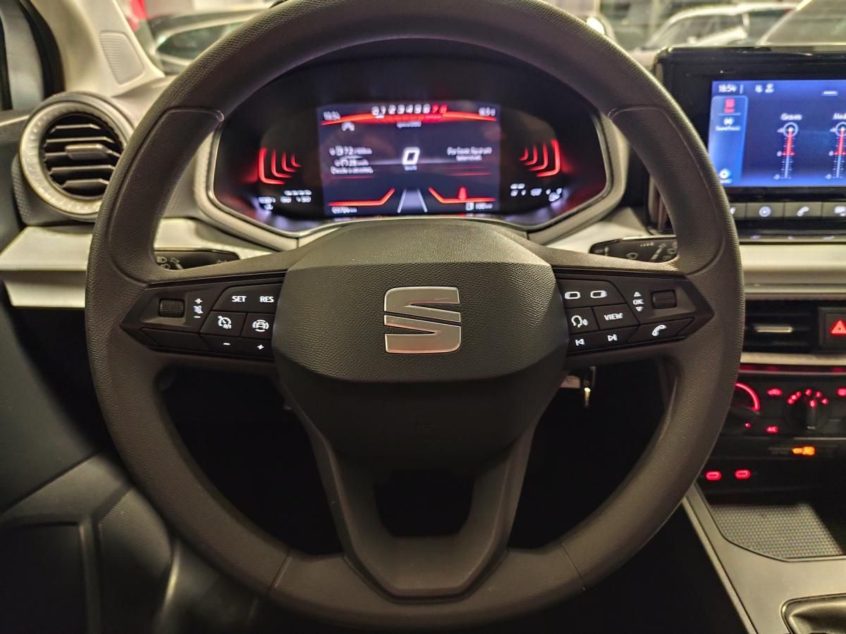 seat-ibiza-2023-gasolina-999cc