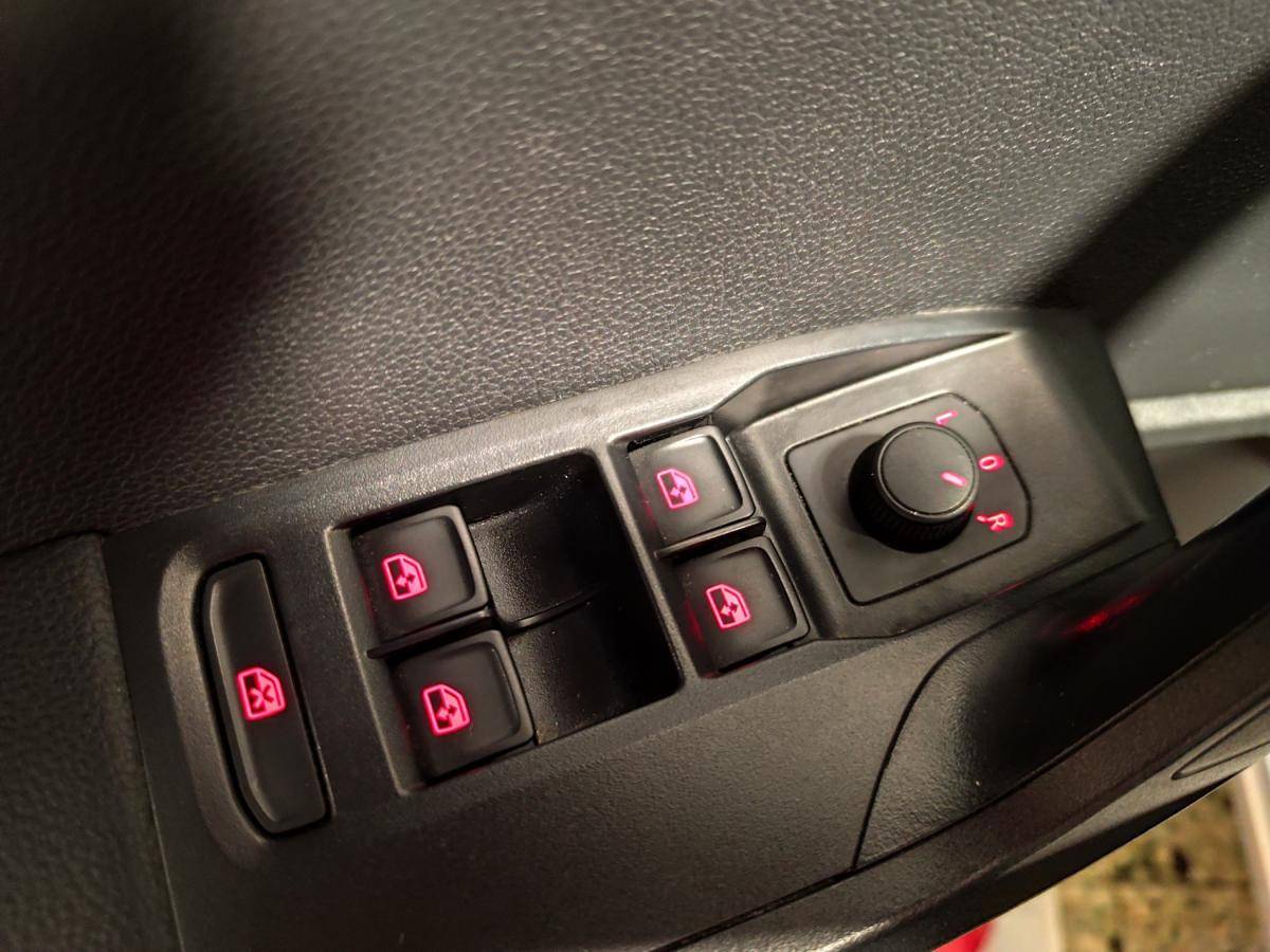seat-ibiza-2023-gasolina-999cc