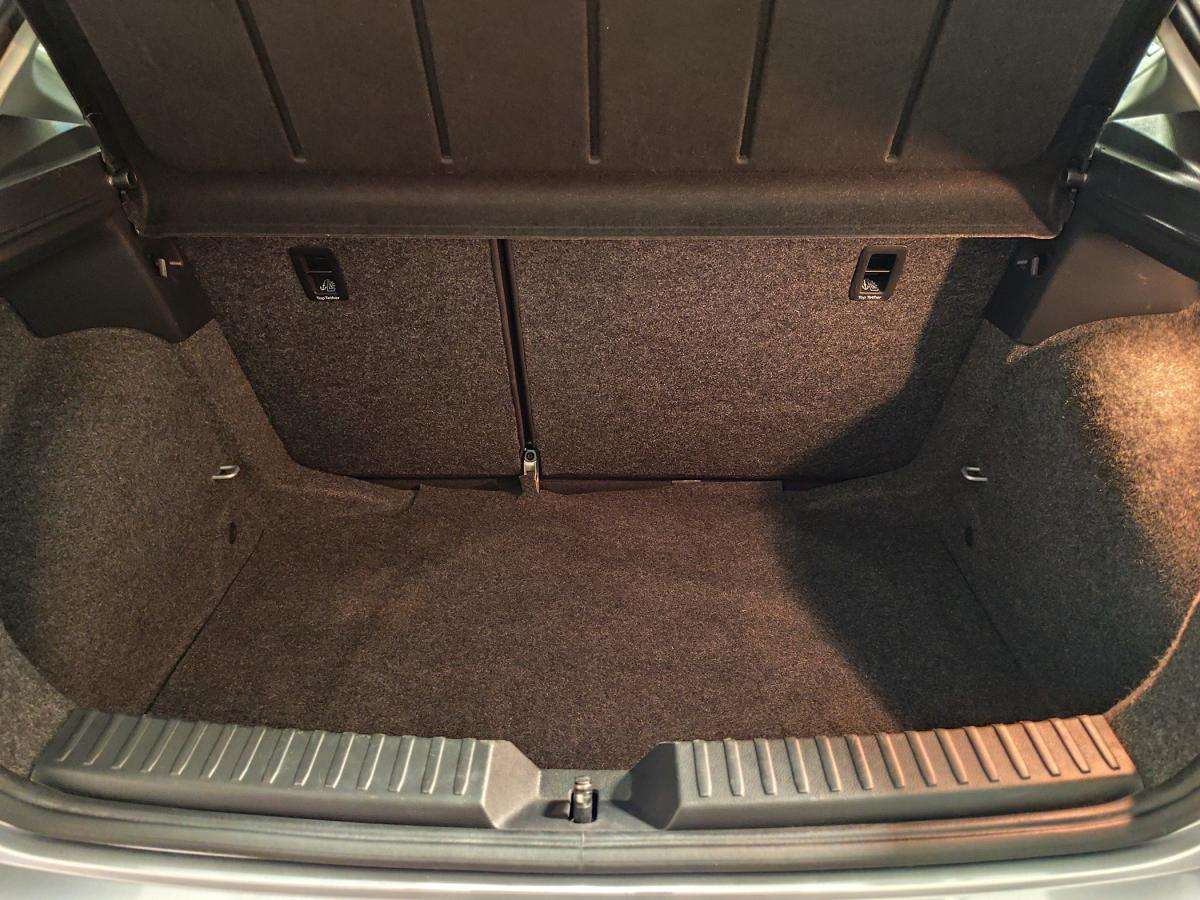 seat-ibiza-2023-gasolina-999cc
