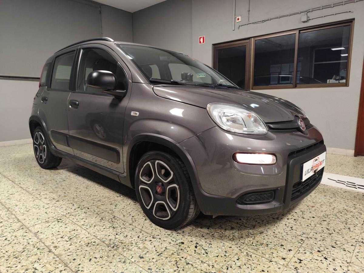 fiat-panda-2023-hibrido-a-gasolina-999cc