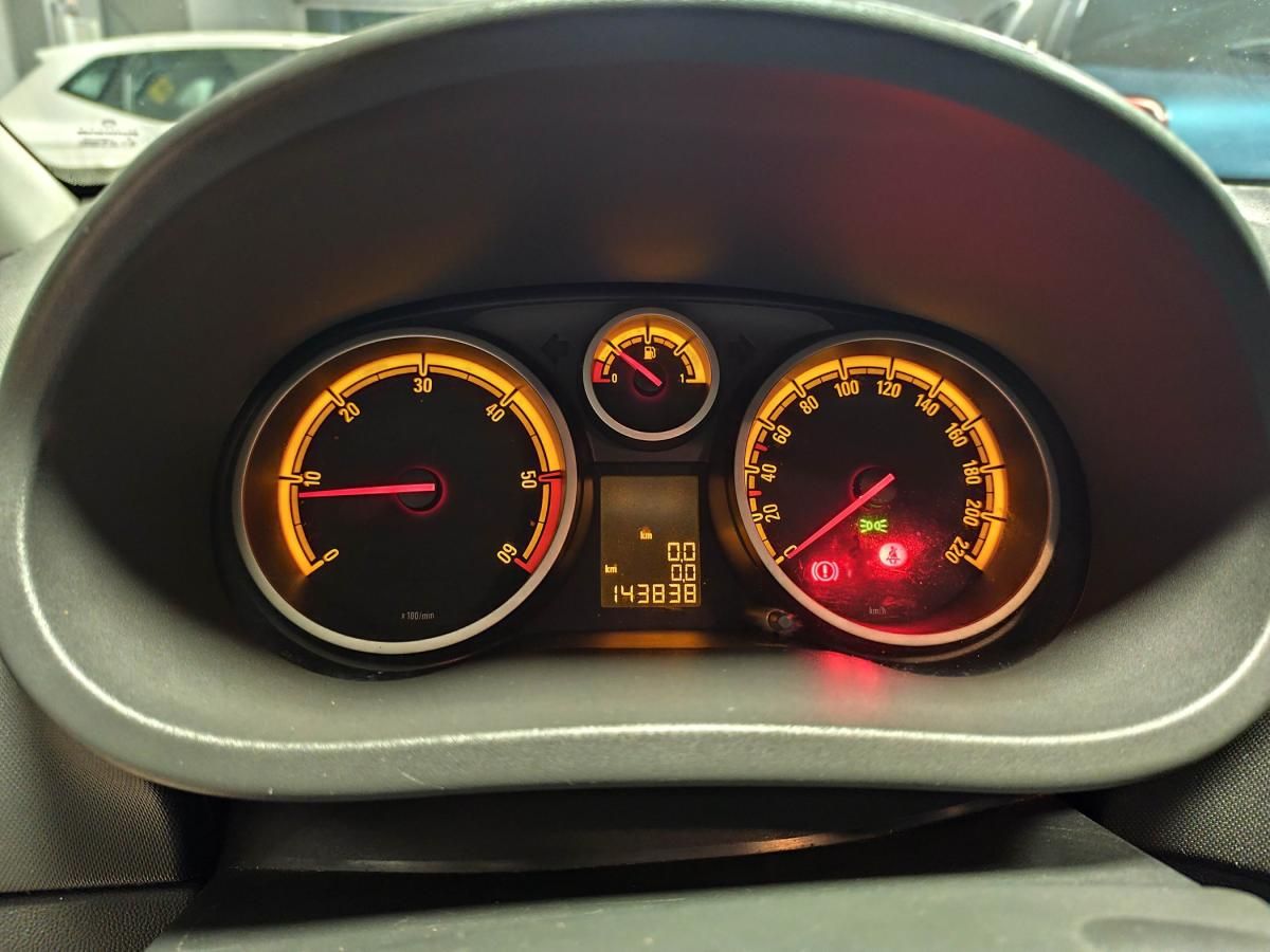opel-corsa-2010-diesel-1248cc