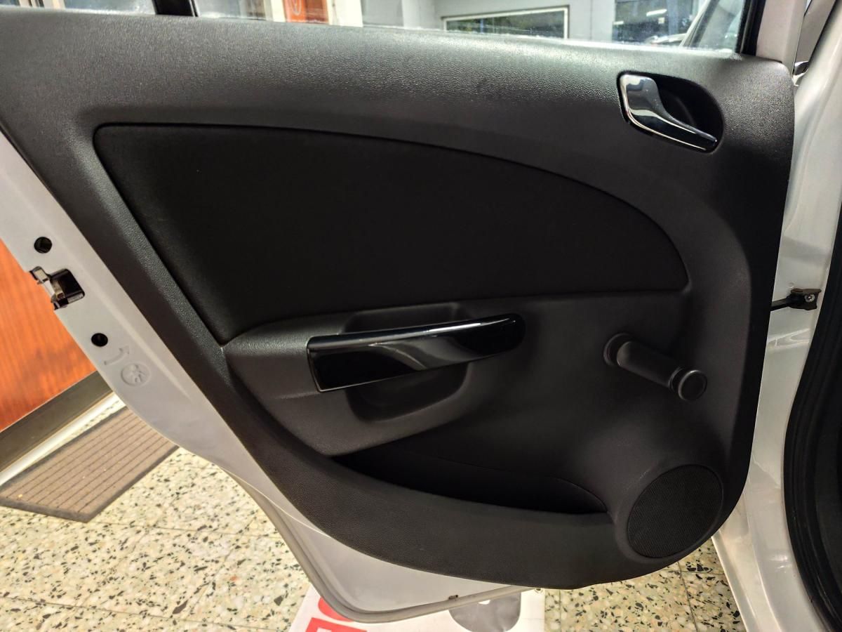 opel-corsa-2010-diesel-1248cc
