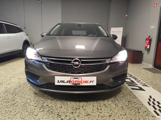 opel-astra-sport-tourer-2018-diesel-1598cc