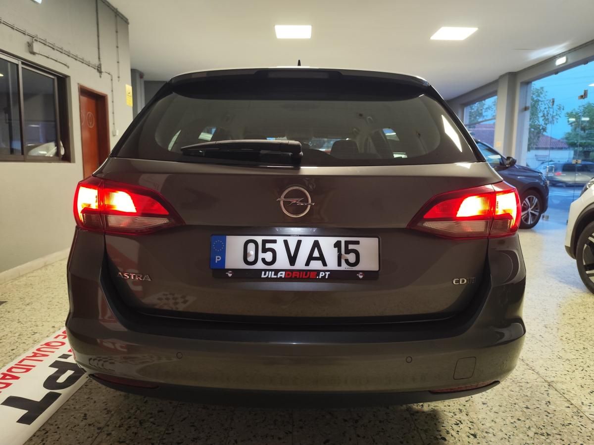 opel-astra-sport-tourer-2018-diesel-1598cc