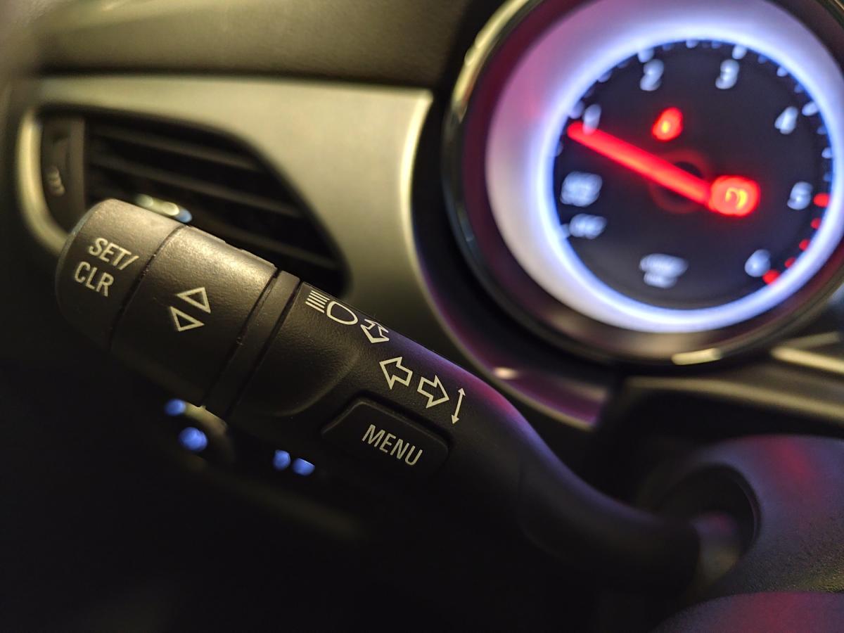 opel-astra-sport-tourer-2018-diesel-1598cc