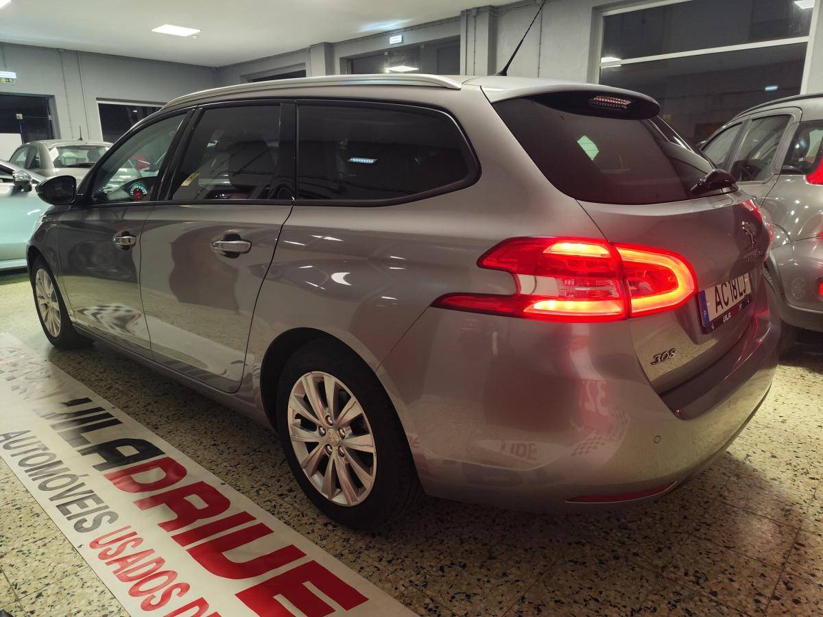 peugeot-308-sw-2020-diesel-1499cc