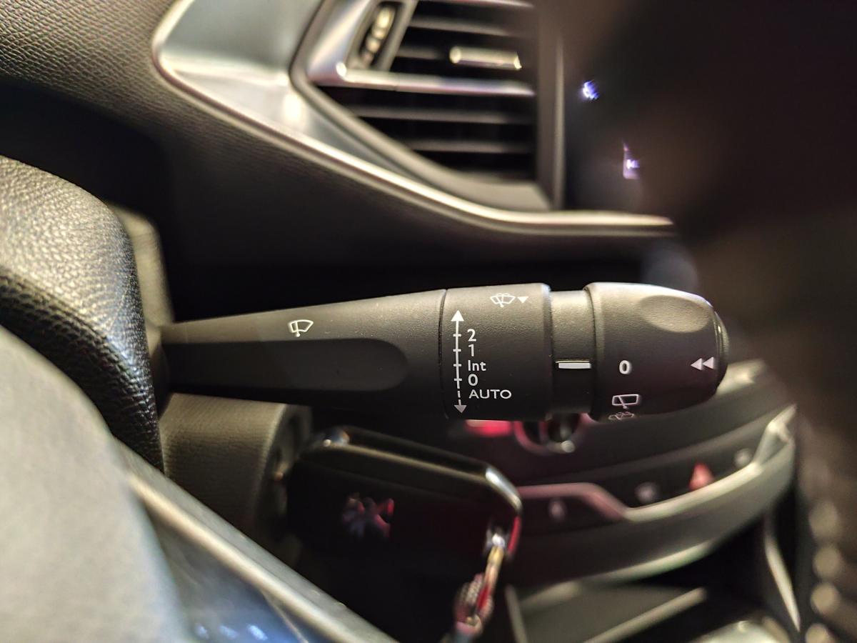 peugeot-308-sw-2020-diesel-1499cc