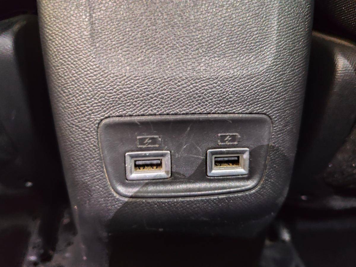 peugeot-2008-2022-diesel-1499cc