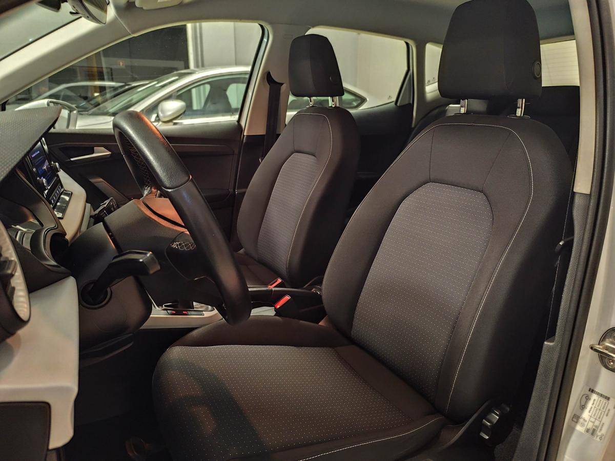seat-arona-2022-gasolina-999cc