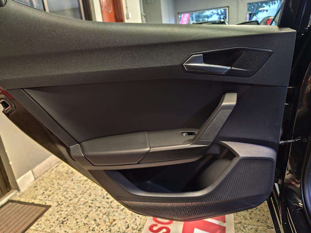 seat-leon-2022-diesel-1968cc