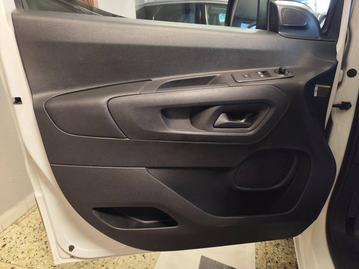 citroen-berlingo-2022-diesel-1499cc