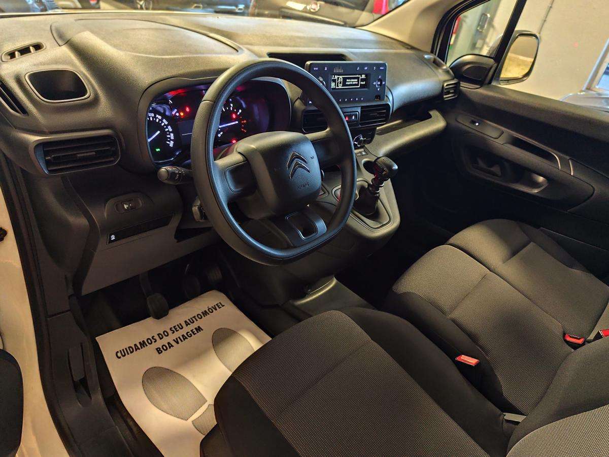 citroen-berlingo-2022-diesel-1499cc