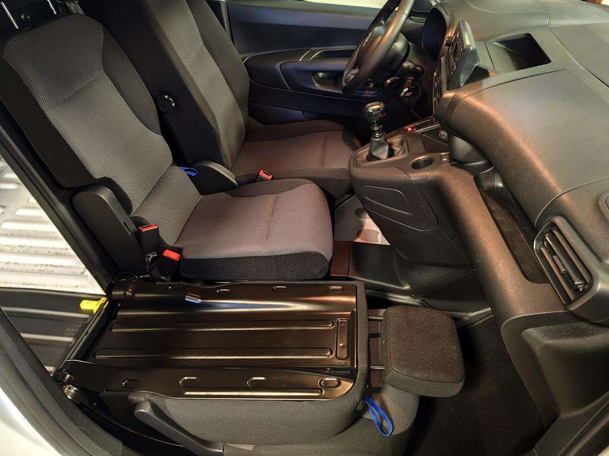 citroen-berlingo-2022-diesel-1499cc