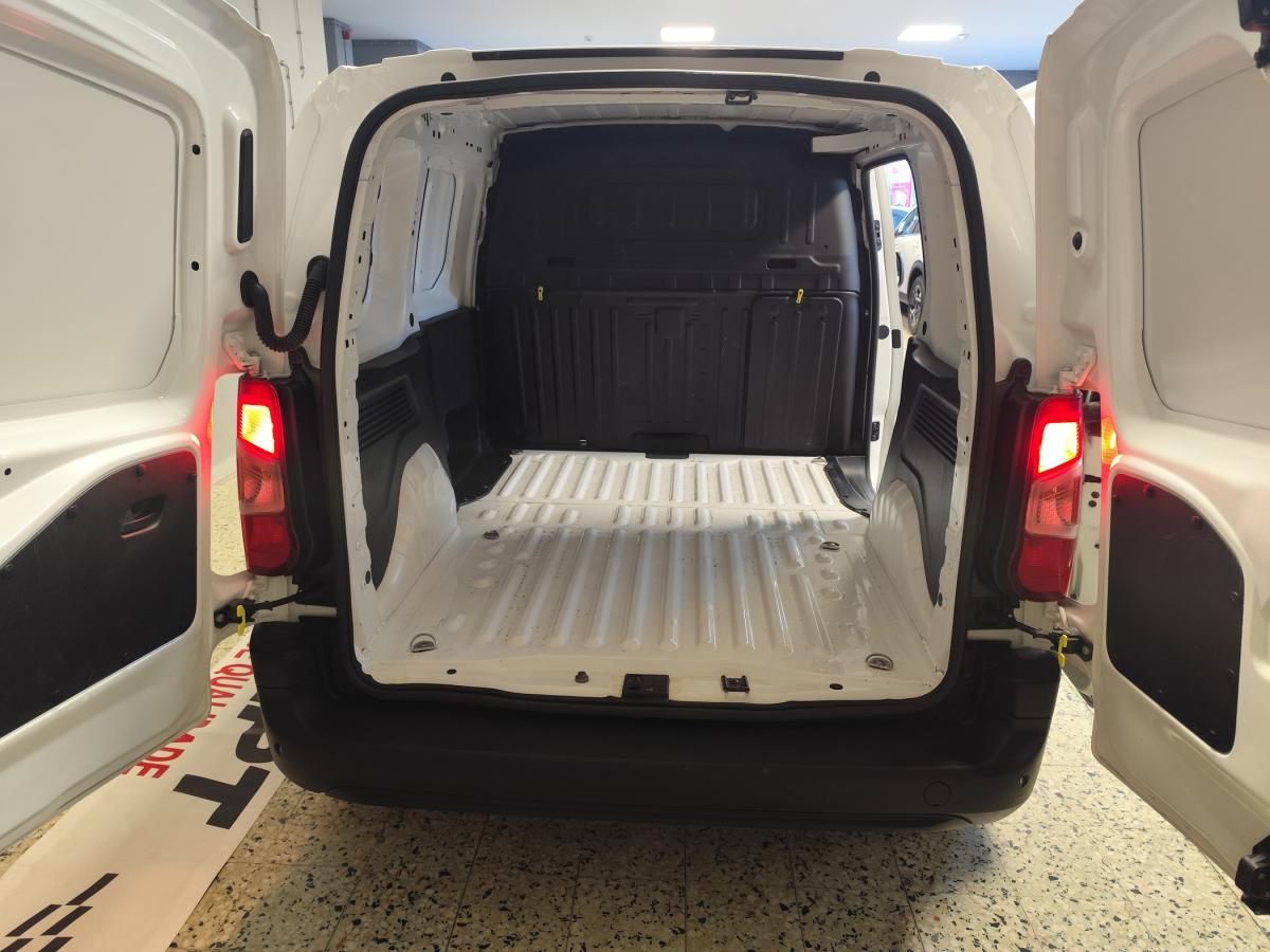 citroen-berlingo-2022-diesel-1499cc
