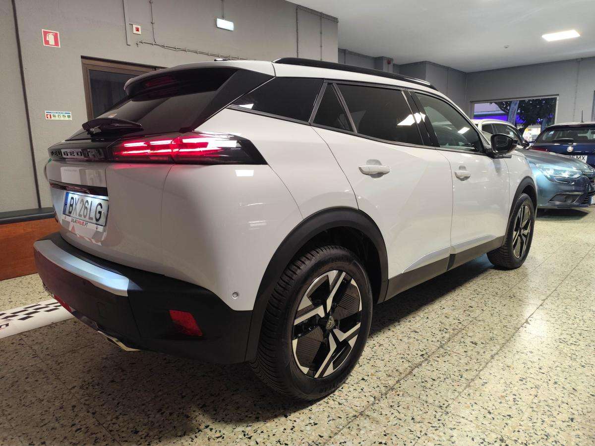 peugeot-2008-2024-gasolina-1199cc
