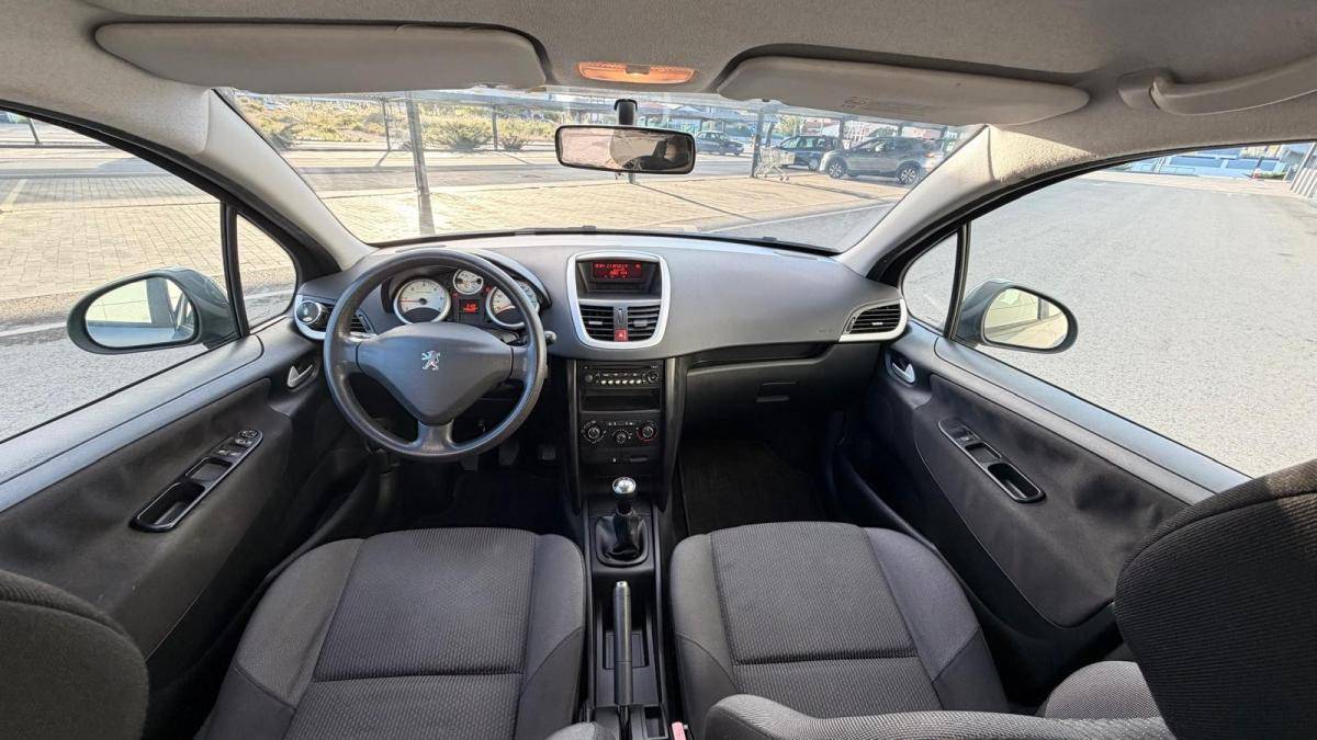 peugeot-207-2011-diesel-1560cc