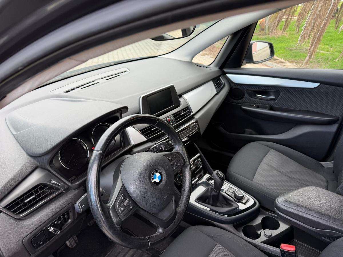 bmw-serie-2-2018-diesel-1496cc