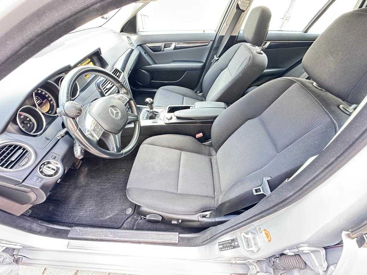 mercedes-benz-classe-c-2012-diesel-2143cc